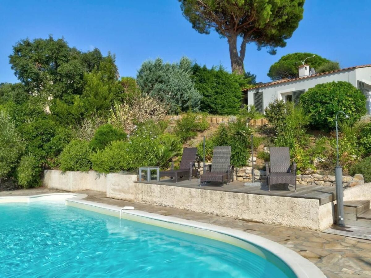 Villa Valcros, 8 pers., vue baie d'Hyères et piscine - Photo 43