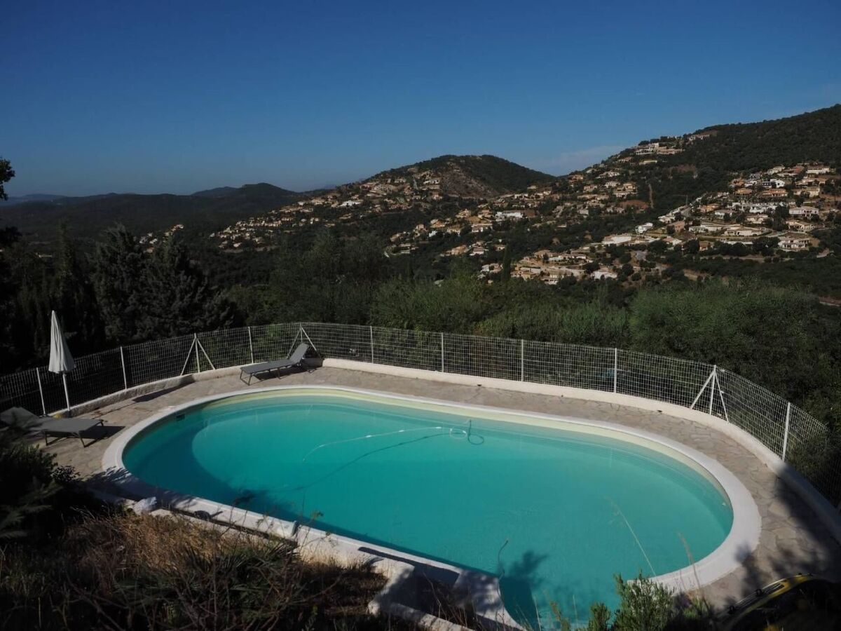 Villa Valcros, 8 pers., vue baie d'Hyères et piscine - Photo 46