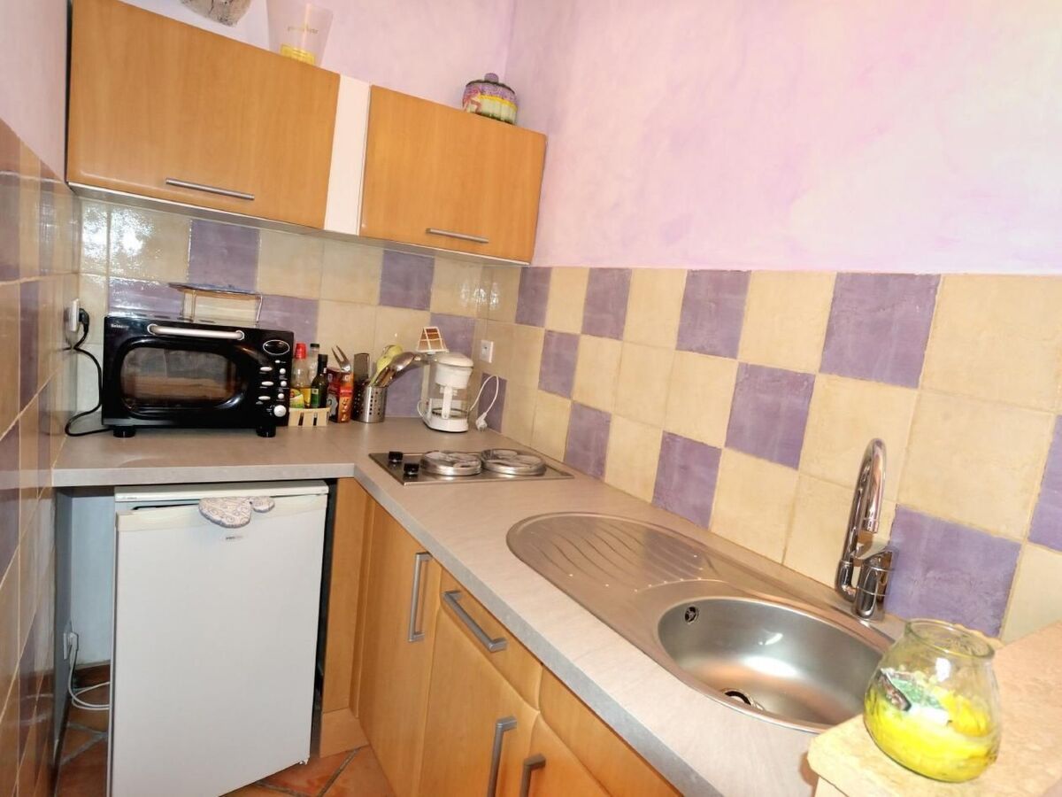 Appartement sur domaine viticole avec piscine à débordement - Photo 5