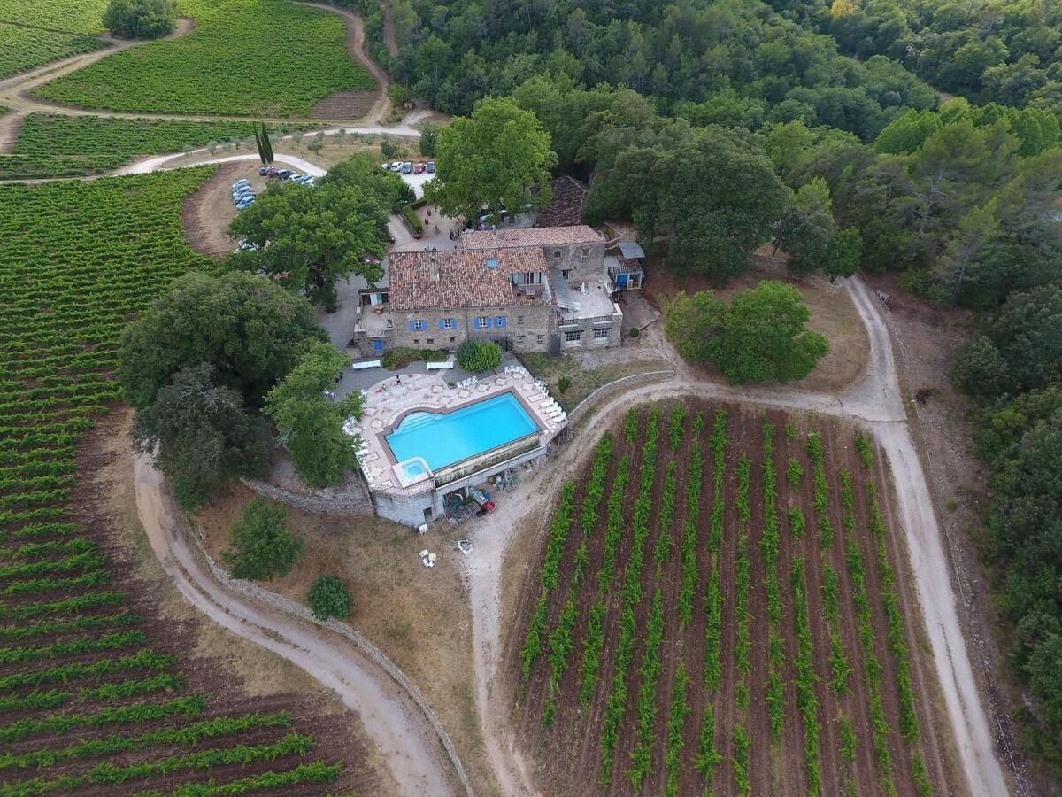 Appartement sur domaine viticole avec piscine à débordement - Photo 16