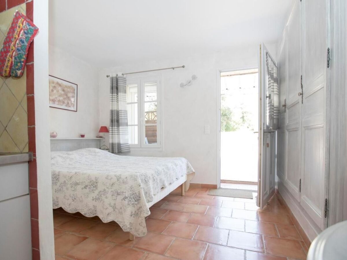 Studio en domaine viticole avec piscine à débordement - Photo 10