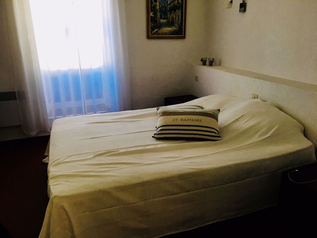 Villa La Petite Moujonne – 8 pers, piscine, 700 m plage - Photo 15