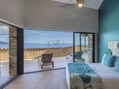 Exceptional villa located in Cap Bénat, Maison 14 personnes à Bormes les Mimosas - Photo 13
