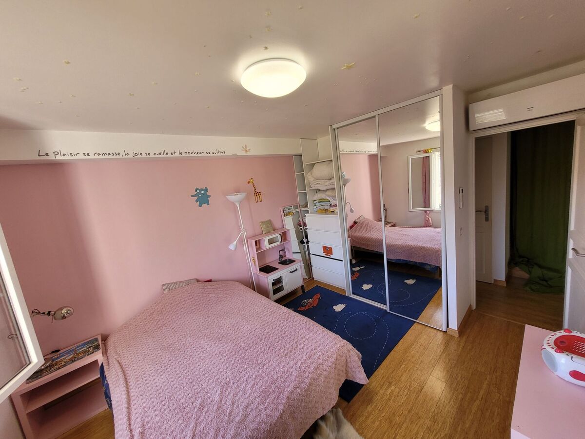Maison Darshan – 5 chambres, piscine, vue Collobrières - Photo 18