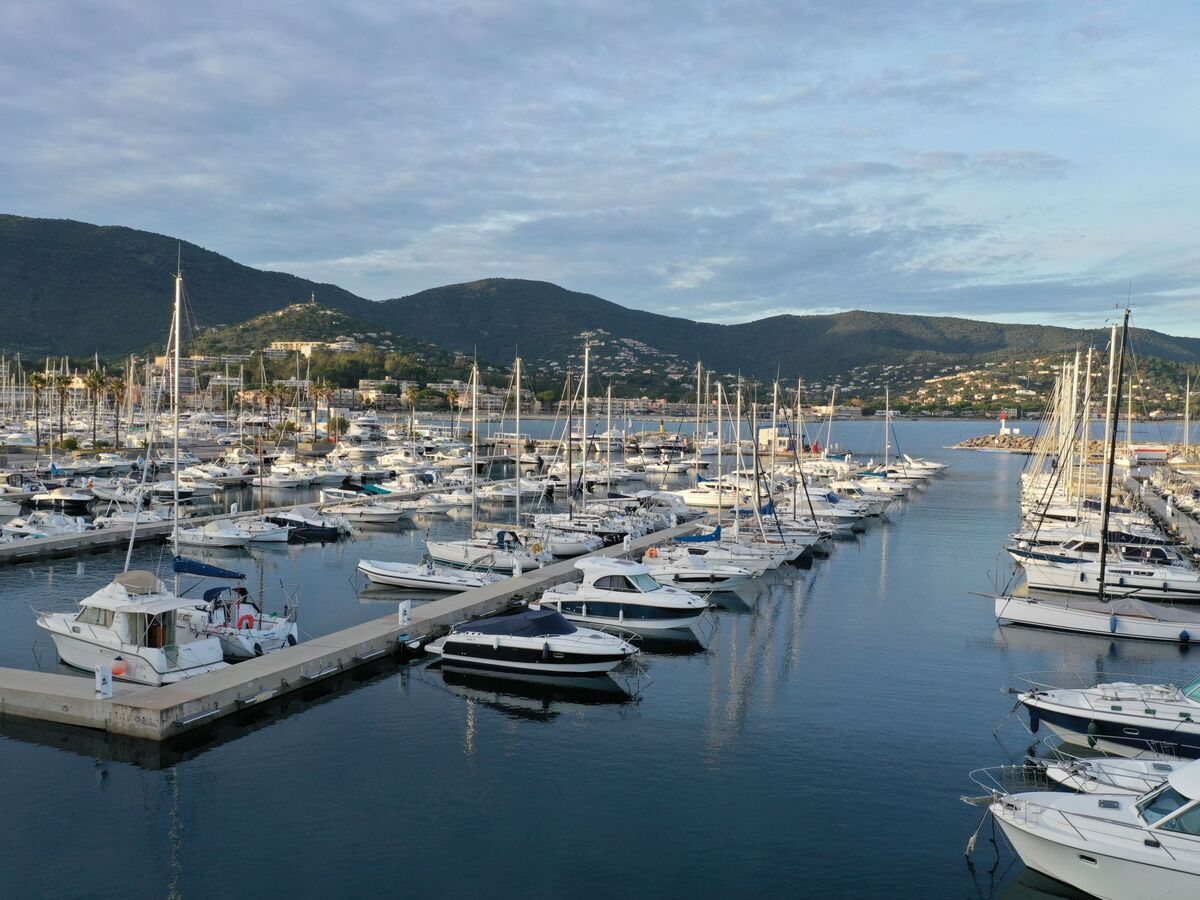 Appartement T2 terrasse à Cavalaire, piscine intérieure - Photo 12