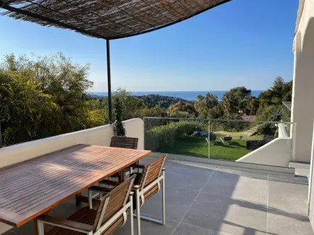 Maison 10 personnes avec piscine privée à La Croix-Valmer : photo 44