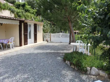 Maison 3 chambres à Sainte-Maxime, accès piscine : photo 2