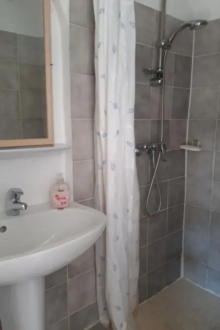 Maison 3 chambres à Sainte-Maxime, accès piscine : photo 27
