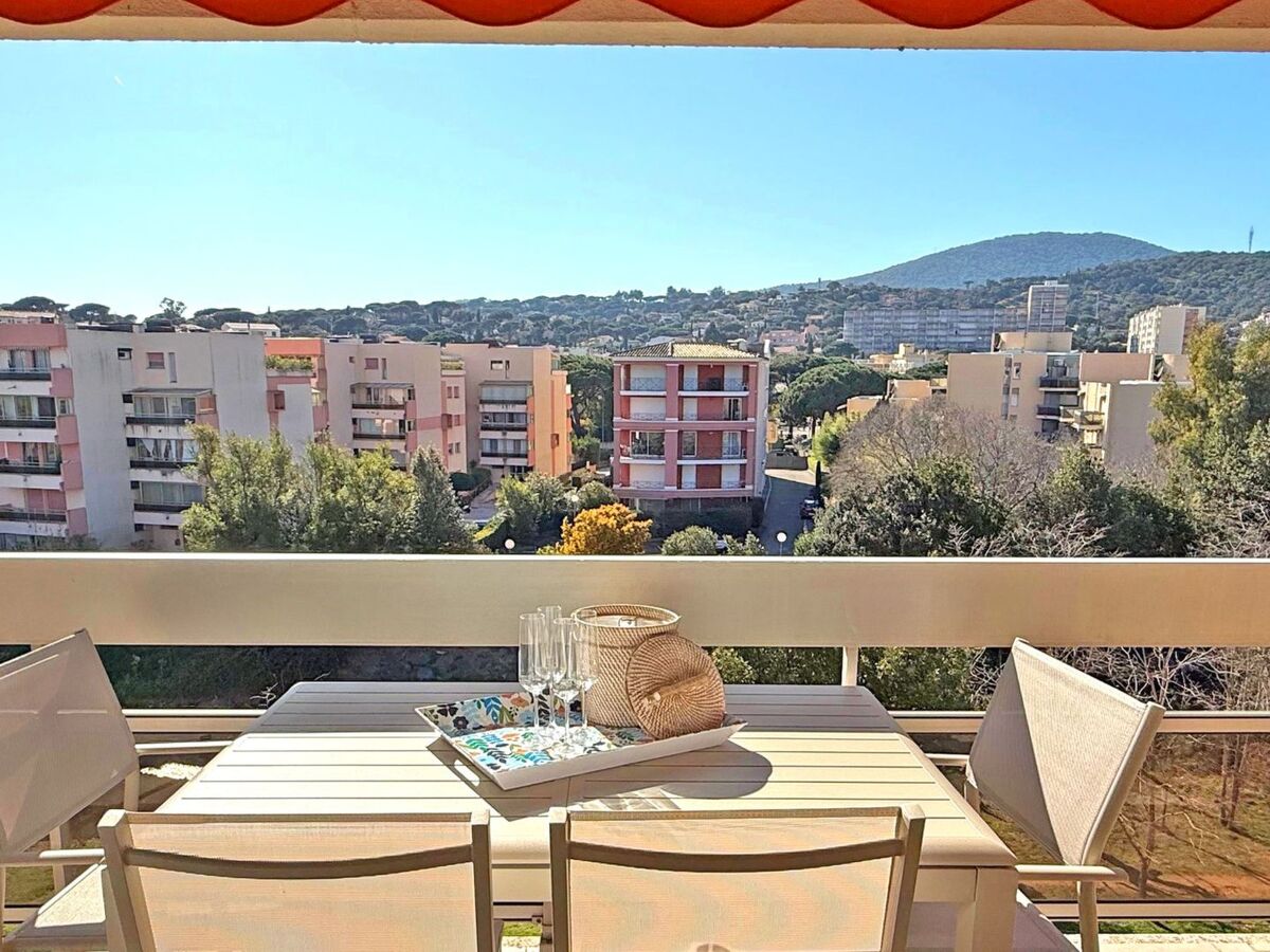 Appt T3 climatisé, centre-ville Sainte-Maxime - Photo 3