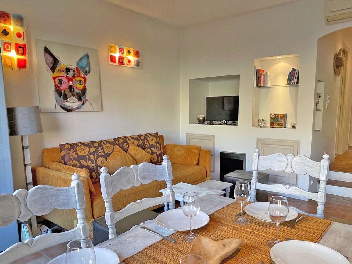 Apt 4 pers, vieille ville - Terrasse vue marché - Photo 5
