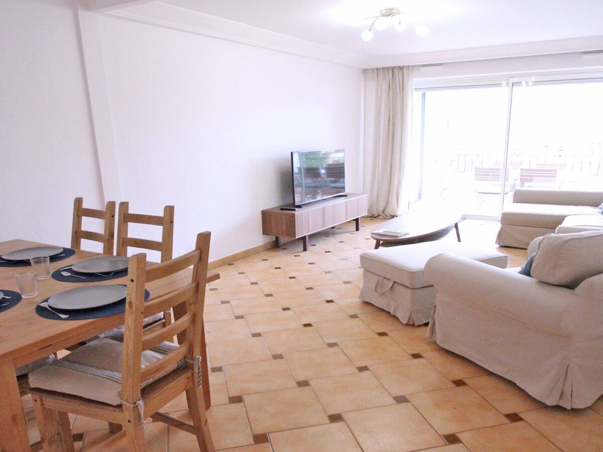 Appt 66m² vue fleuve, piscine à Sainte-Maxime - Photo 4