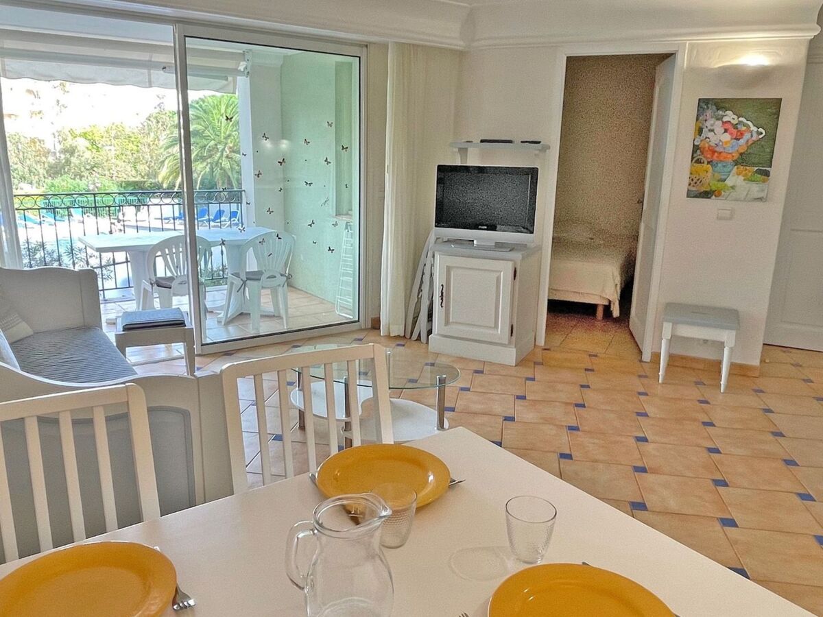 Appt T3 climatisé avec terrasse vue piscine à Sainte-Maxime - Photo 14