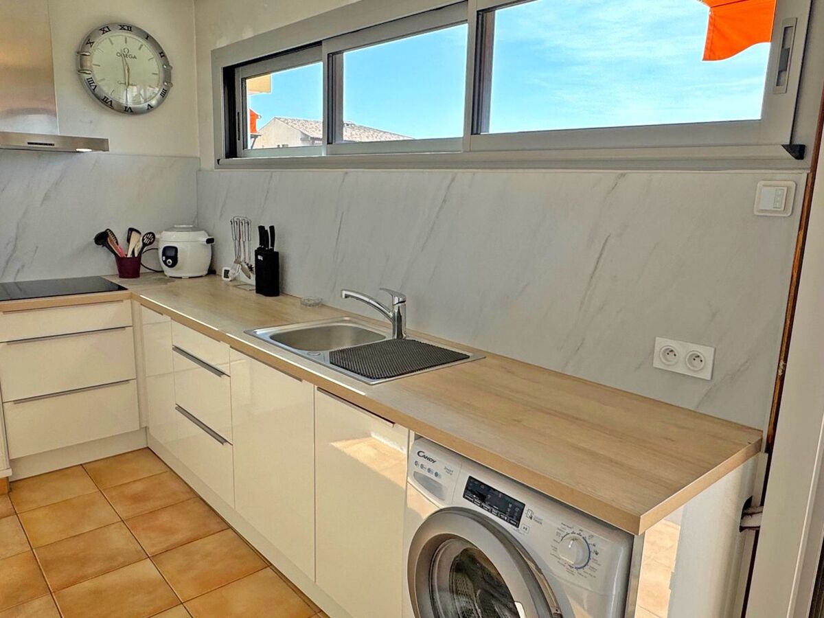 Appt T2 centre-ville Sainte-Maxime, terrasse sud - Photo 5