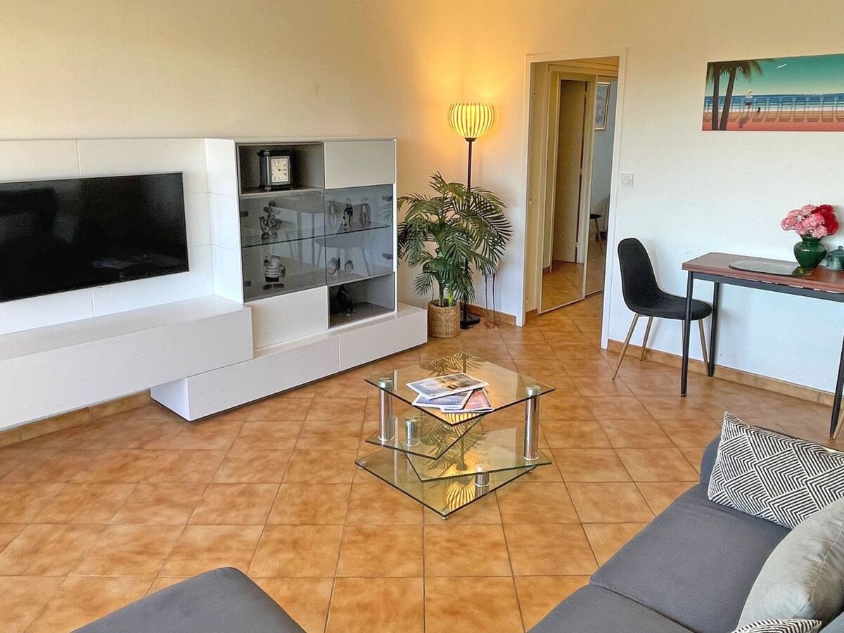 Appt T2 centre-ville Sainte-Maxime, terrasse sud - Photo 10
