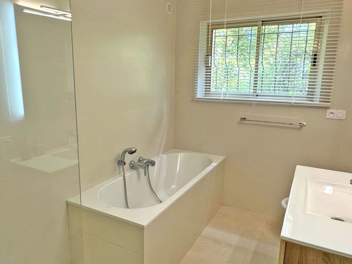 T4 100m² rénové avec terrasse 30m² - Sainte Maxime - Photo 16