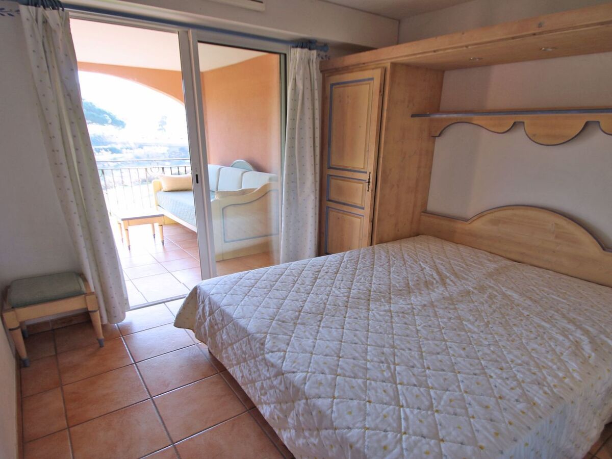 Appt 3 chambres avec terrasse vue mer à Sainte-Maxime - Photo 11
