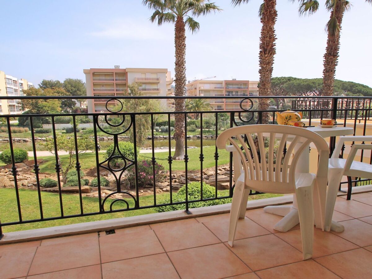 Appartement T2 climatisé, terrasse et piscine à Sainte-Maxime - Photo 3