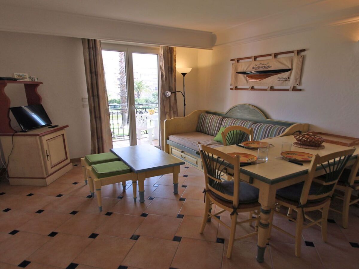 Appartement T2 climatisé, terrasse et piscine à Sainte-Maxime - Photo 4