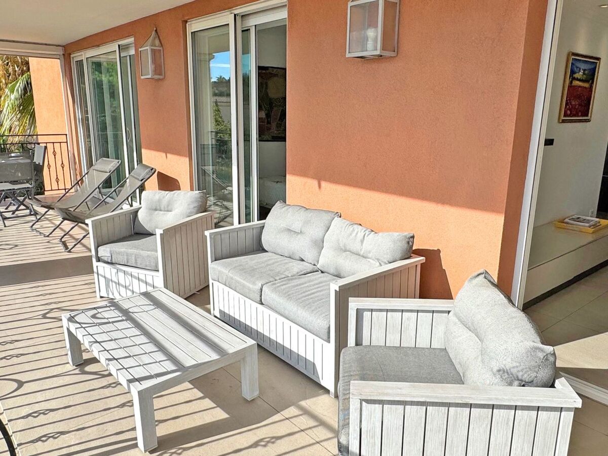 T4 climatisé Sainte-Maxime, terrasse 28m², piscine - Photo 4
