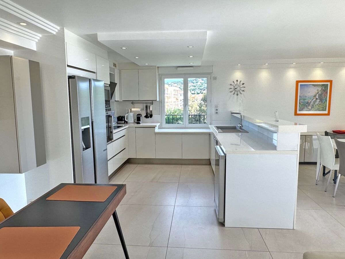 T4 climatisé Sainte-Maxime, terrasse 28m², piscine - Photo 8