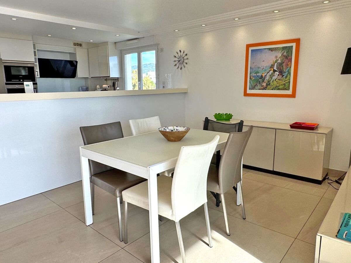 T4 climatisé Sainte-Maxime, terrasse 28m², piscine - Photo 10