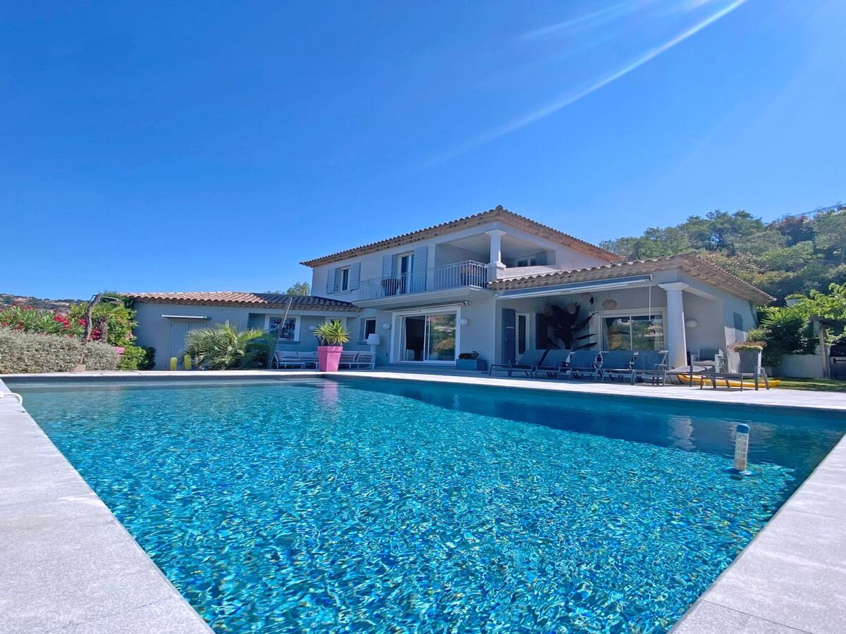 Villa Jade 10 pers, piscine et vue golf à Sainte Maxime - Photo 1