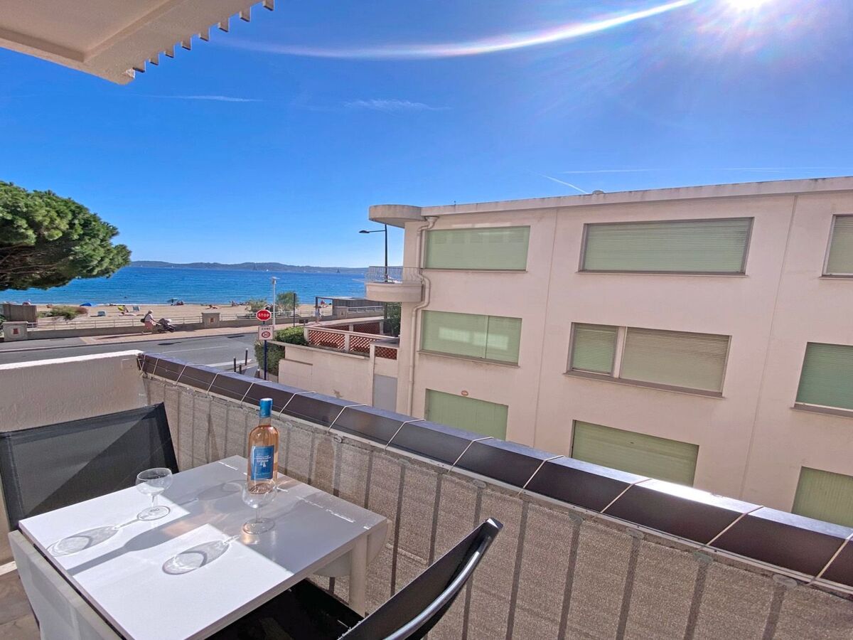 T2 climatisé balcon vue mer à 20m de la plage - Photo 1
