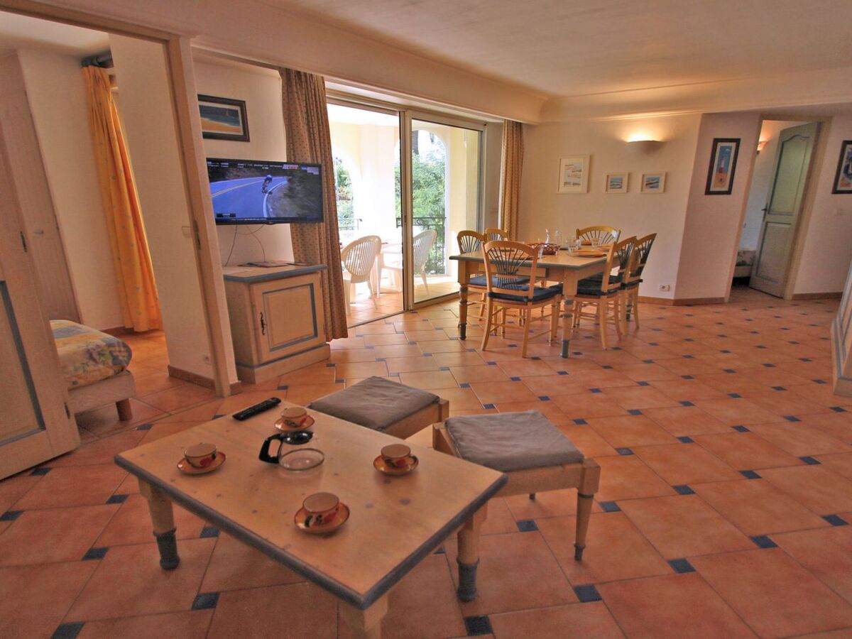 Appartement 3 chambres climatisé, piscine, à 350 m de la plage – Sainte-Maxime - Photo 6