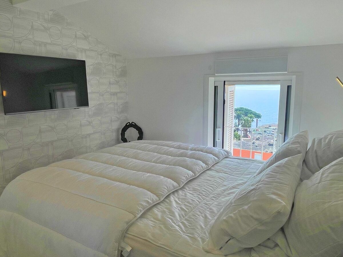 Appartement vue Golfe de Saint-Tropez à Sainte-Maxime - Photo 12