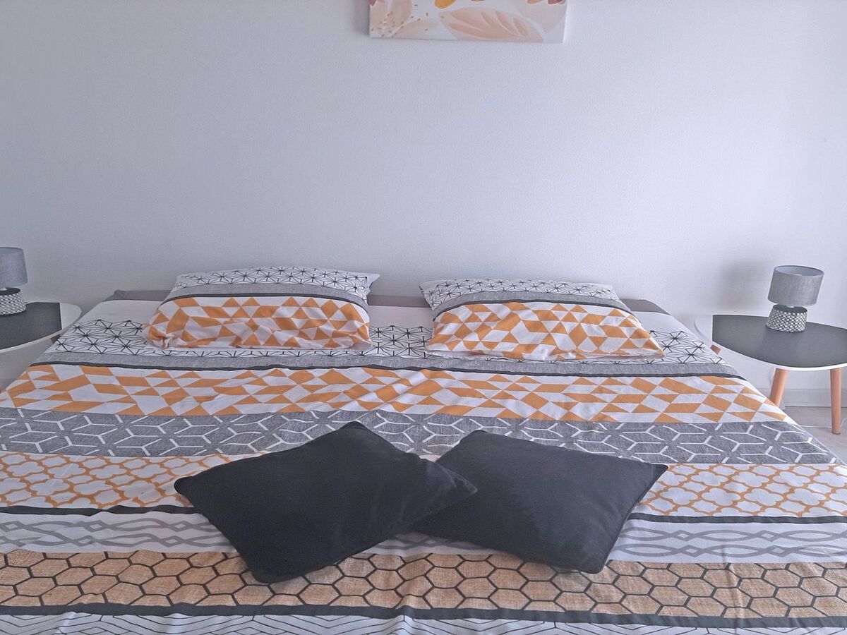 Appartement T2 rénové, terrasse 28m² - Sainte-Maxime - Photo 11