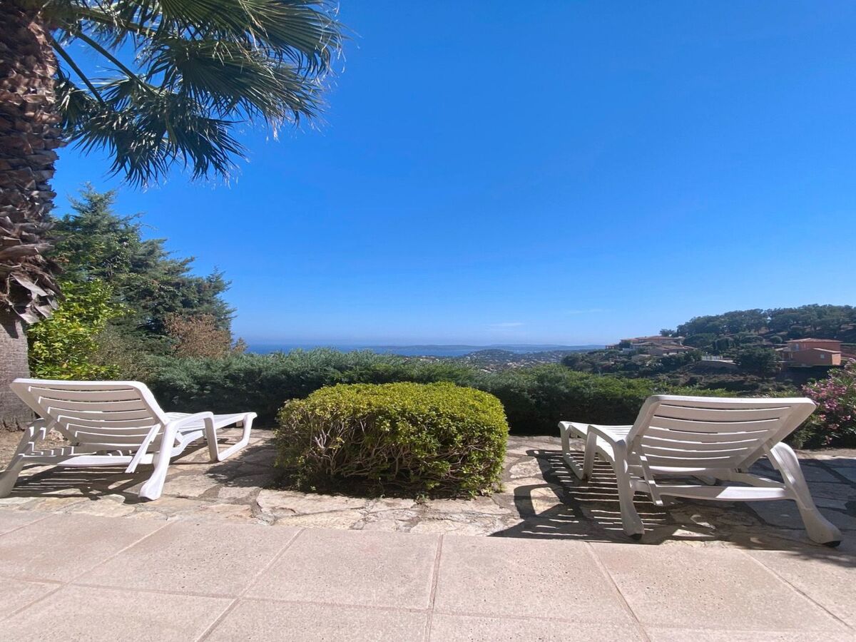 Villa Lisuzem, piscine privée et vue mer à Sainte-Maxime - Photo 2