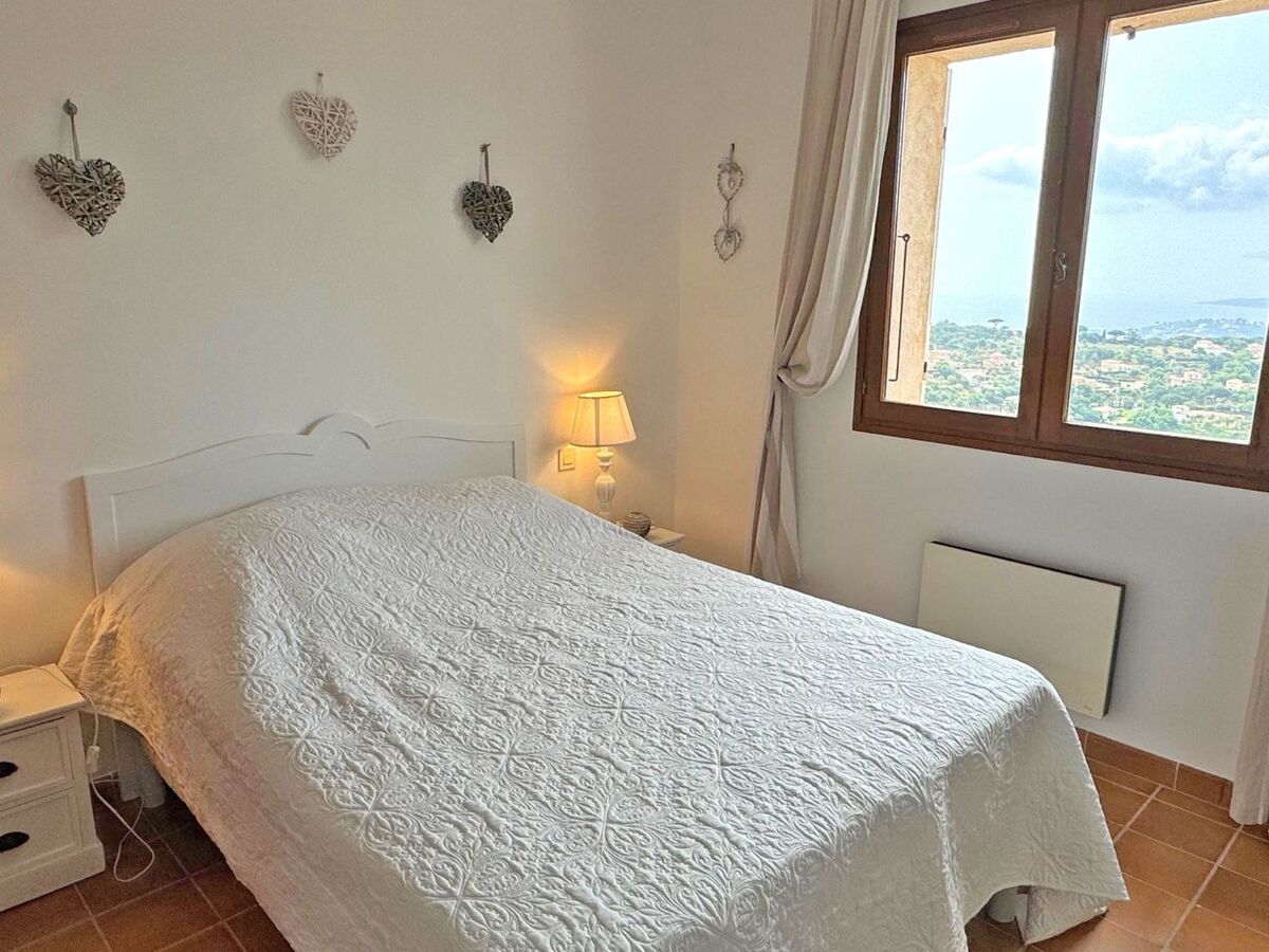 Villa Lisuzem, piscine privée et vue mer à Sainte-Maxime - Photo 14