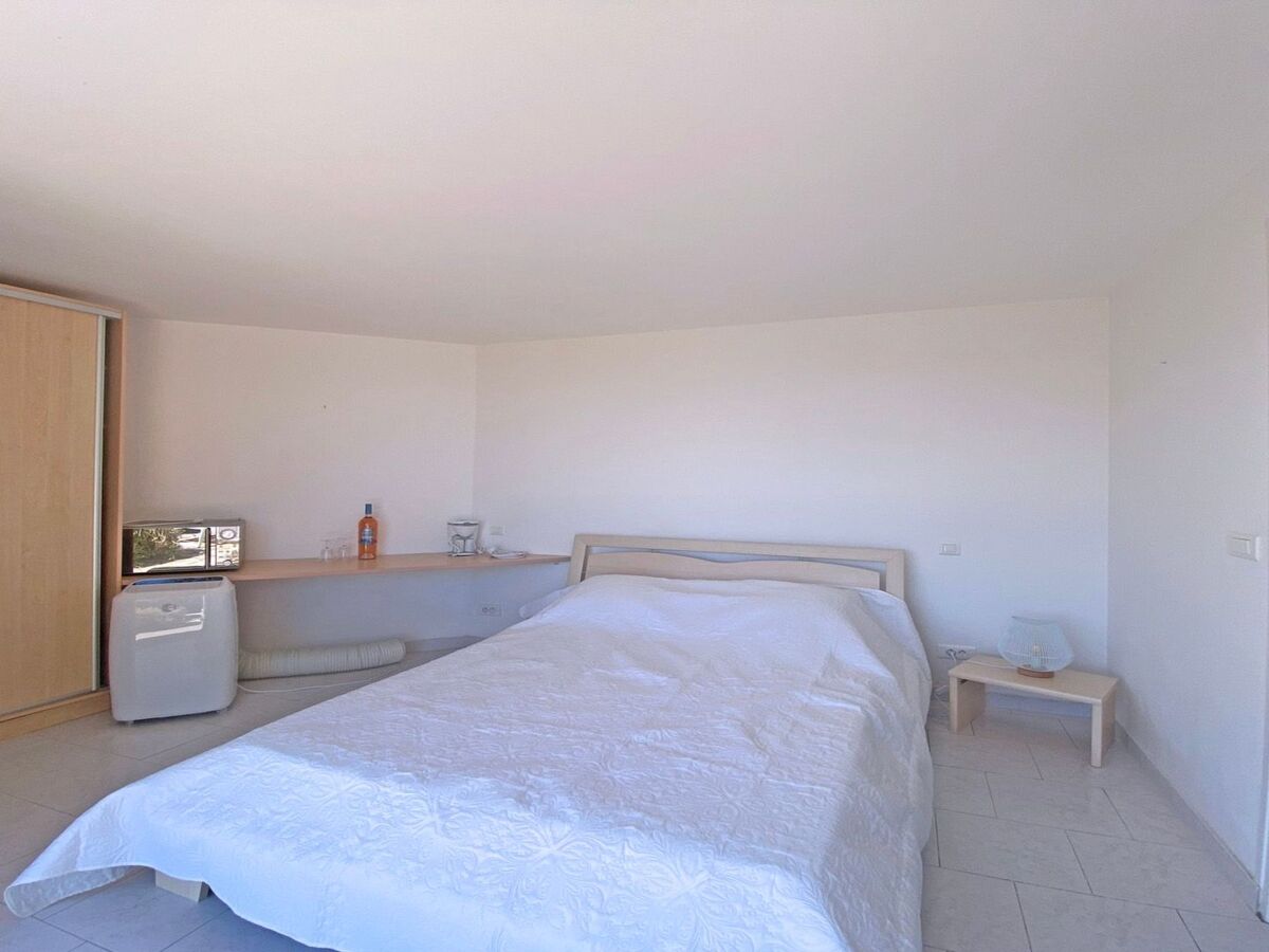 Villa Lisuzem, piscine privée et vue mer à Sainte-Maxime - Photo 19