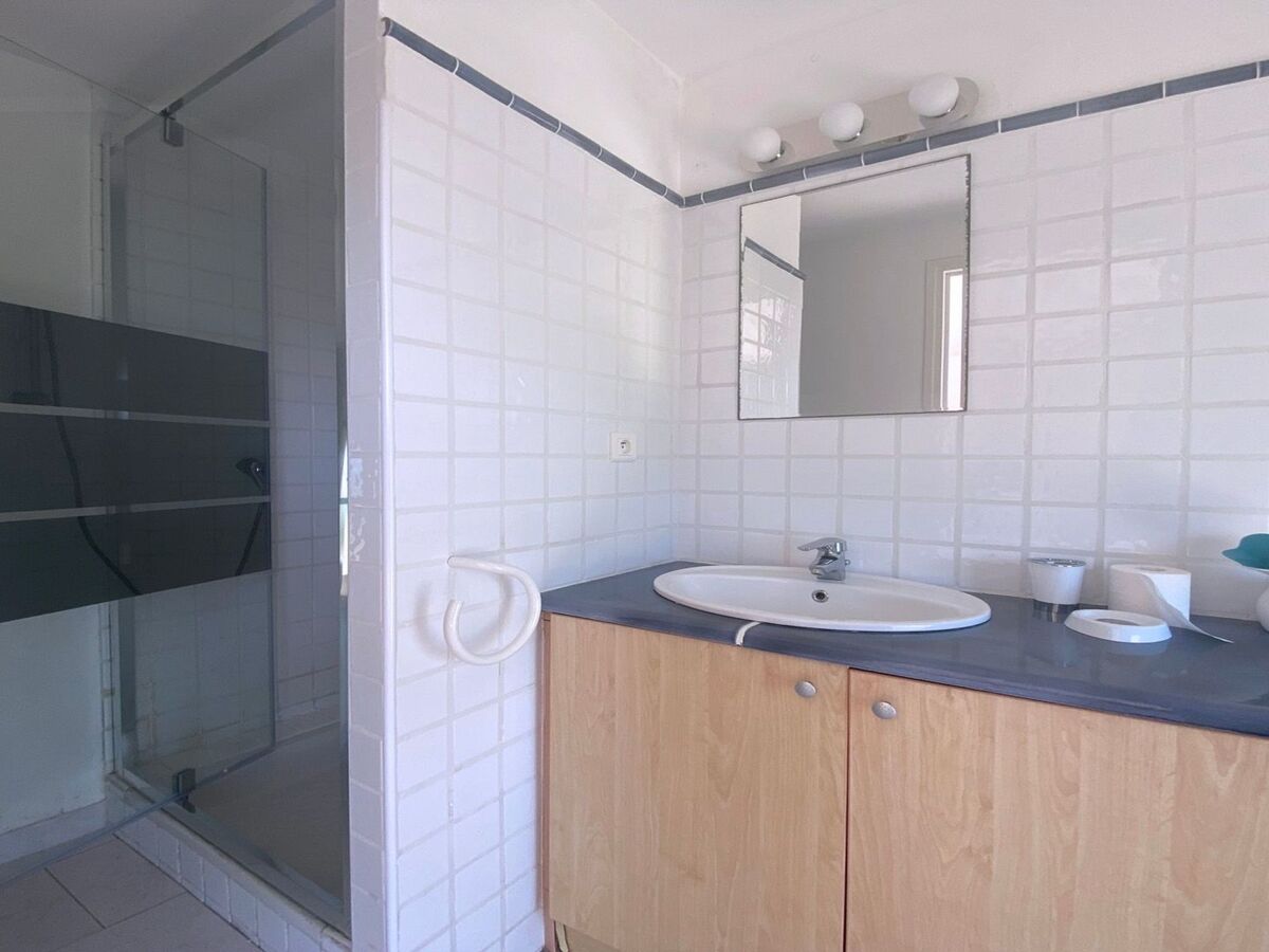 Villa Lisuzem, piscine privée et vue mer à Sainte-Maxime - Photo 20