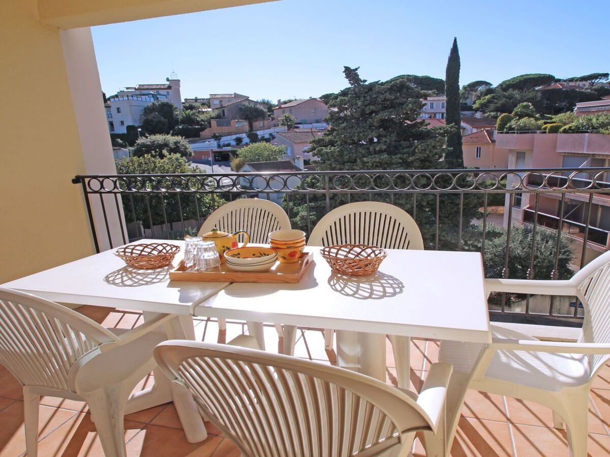 Appartement 4 pièces Port Marine avec piscine - Photo 1