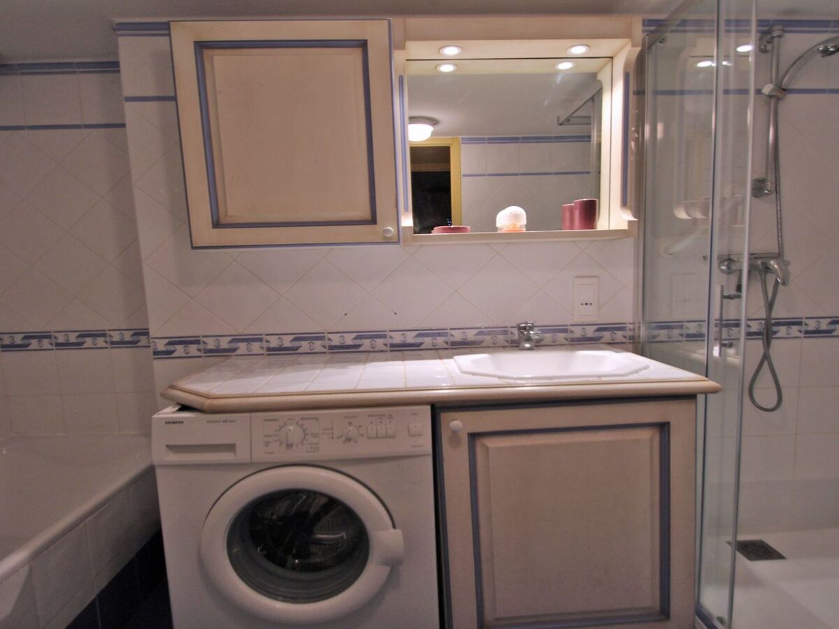 Appartement 4 pièces Port Marine avec piscine - Photo 12