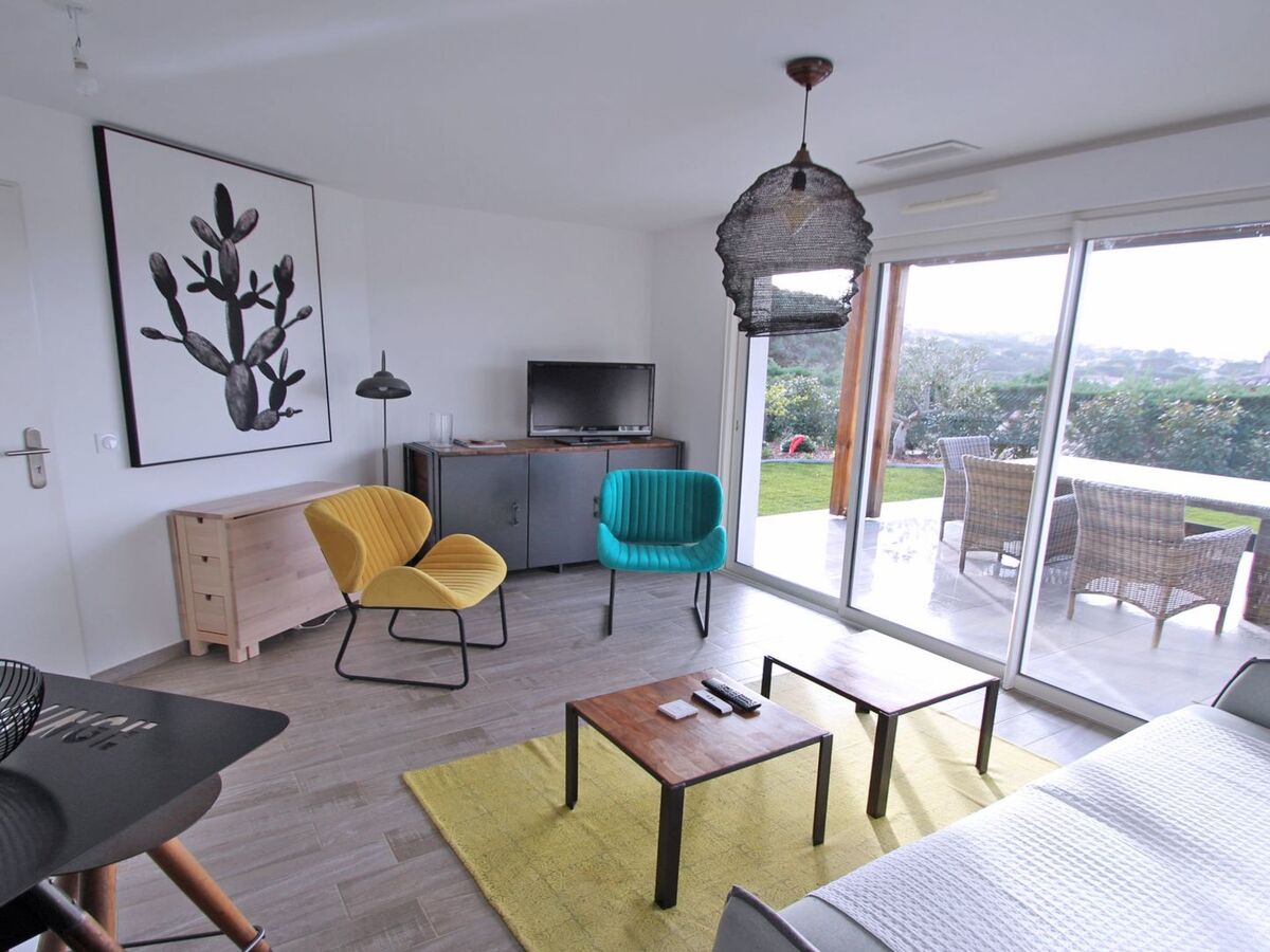 Appartement T2 climatisé, jardin privatif et piscine - Photo 4