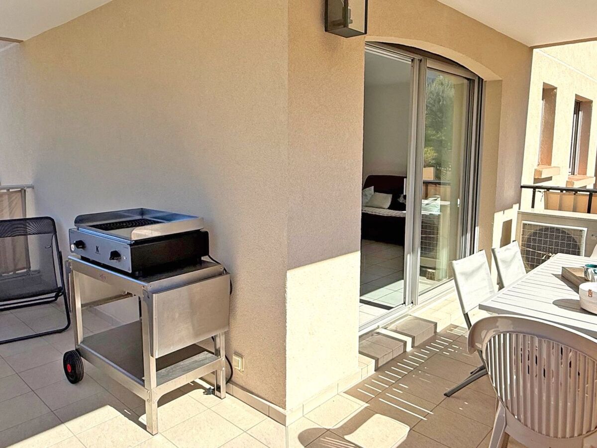 Appt T3 Sainte-Maxime, piscine résidence, 500m plage - Photo 4