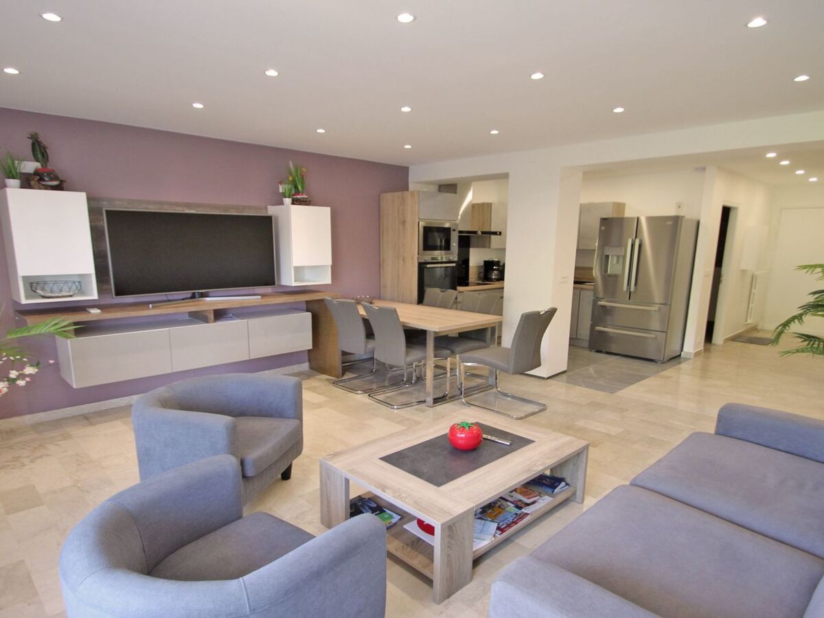 Appartement T3 - 69m² au cœur de Sainte-Maxime - Photo 2