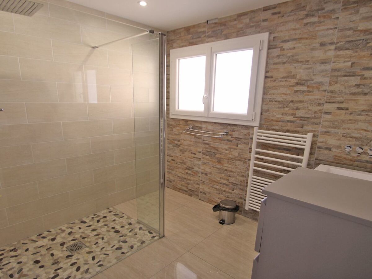 Appartement T3 - 69m² au cœur de Sainte-Maxime - Photo 8