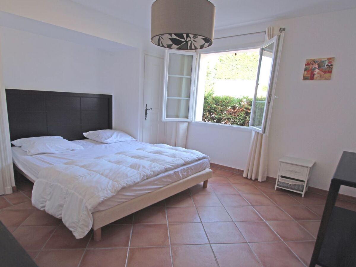 Villa Beauchene – Piscine 10x5m et clim, à Sainte-Maxime - Photo 11