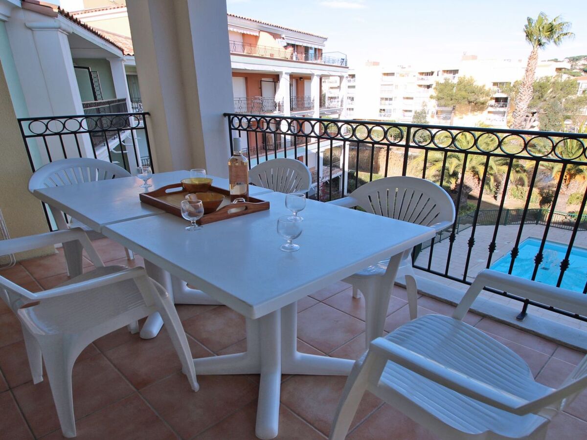 Appartement 4 pers. Sainte Maxime, terrasse vue piscine - Photo 11