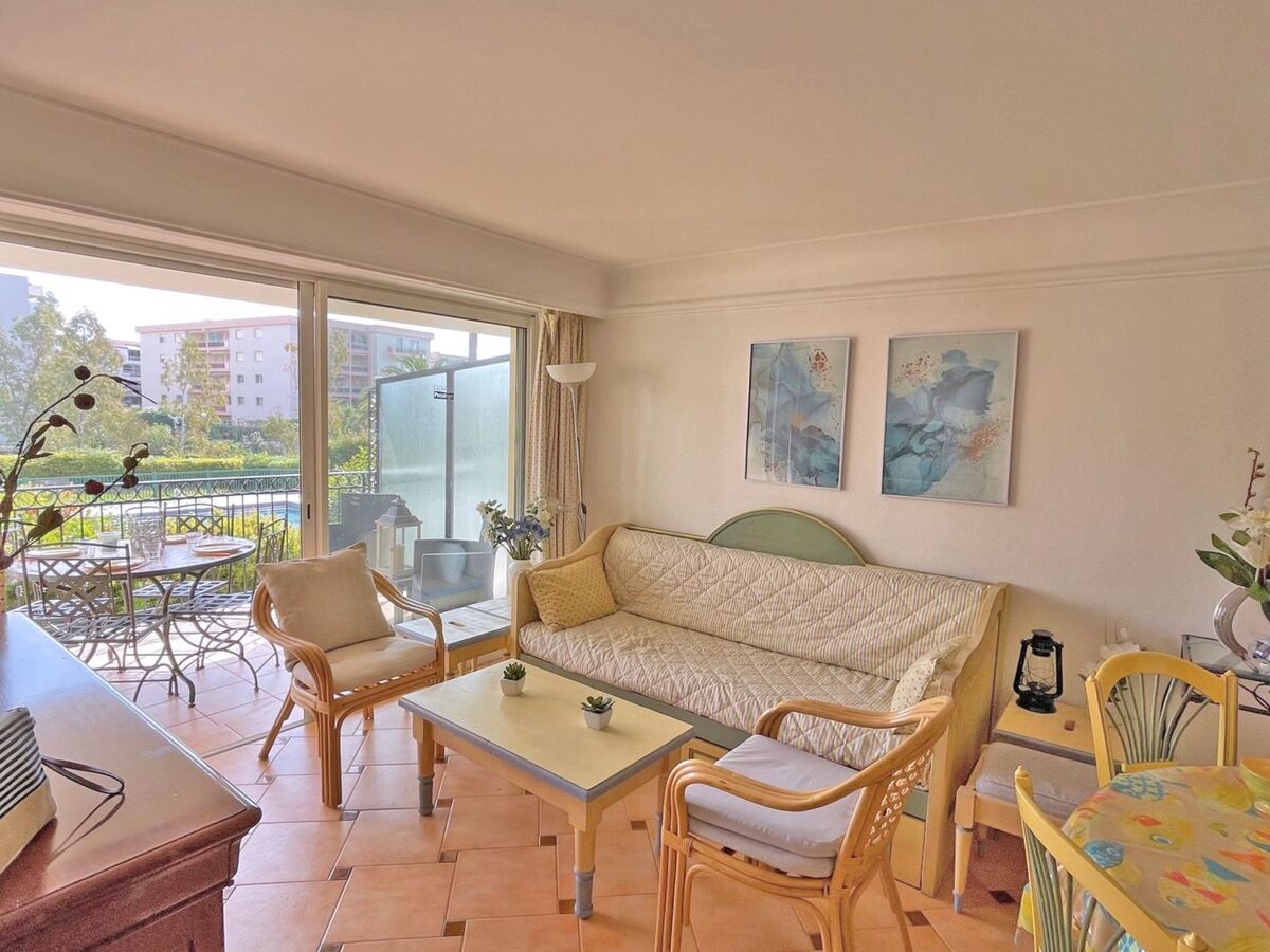 Appartement Port Marine - Terrasse vue piscine à Sainte Maxime - Photo 4