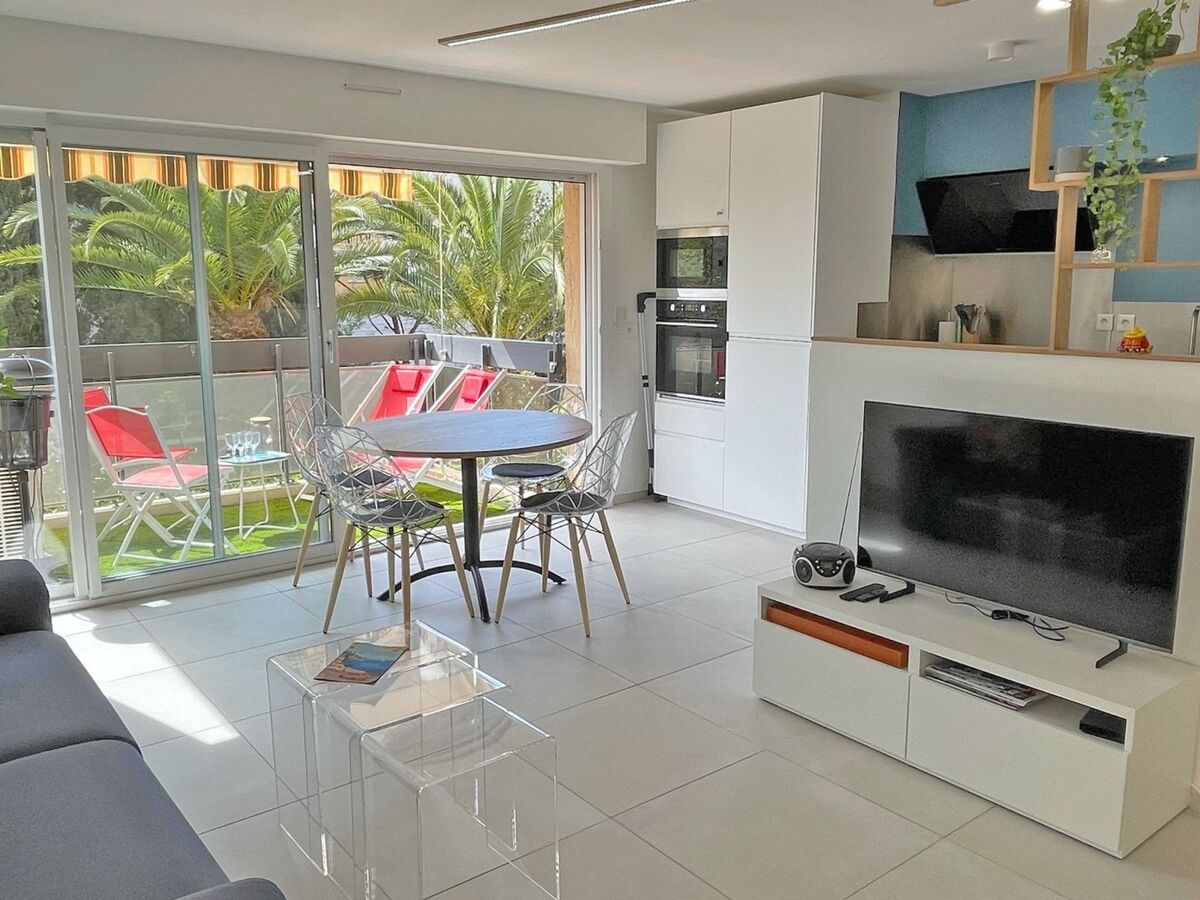 T2 rénové 52m² à Sainte-Maxime, 700m de la plage - Photo 4