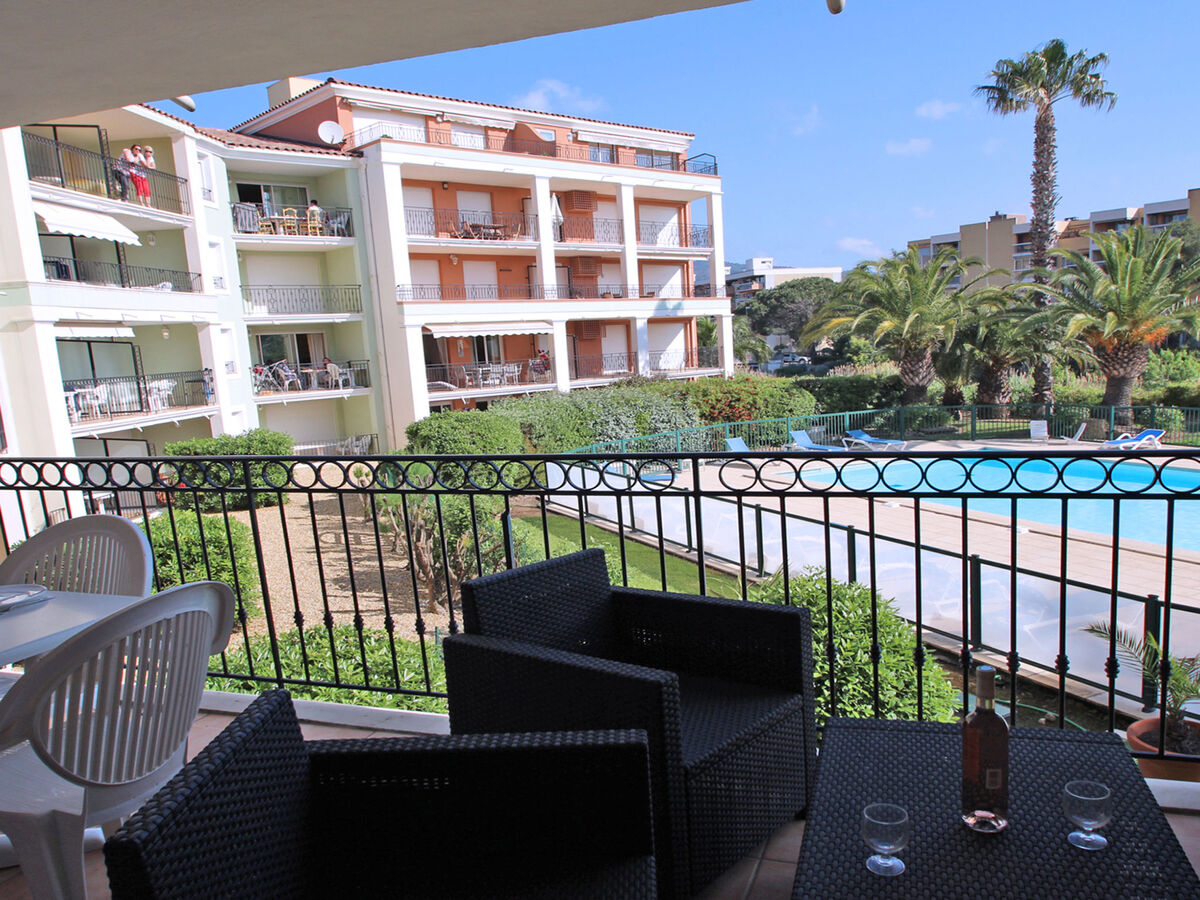 Apt 3 pièces Sainte-Maxime, piscine & terrasse vue fleuve - Photo 1