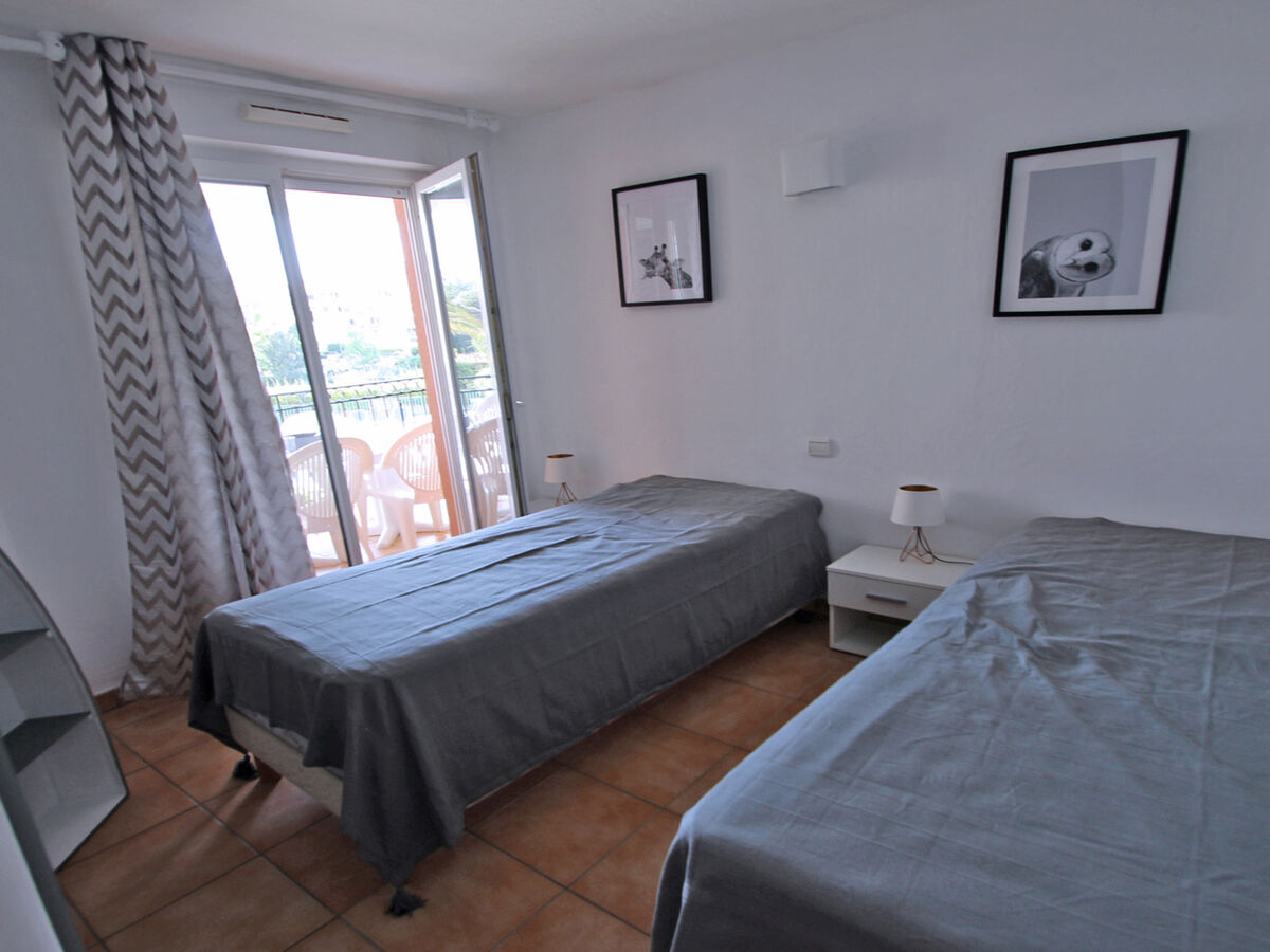 Apt 3 pièces Sainte-Maxime, piscine & terrasse vue fleuve - Photo 12