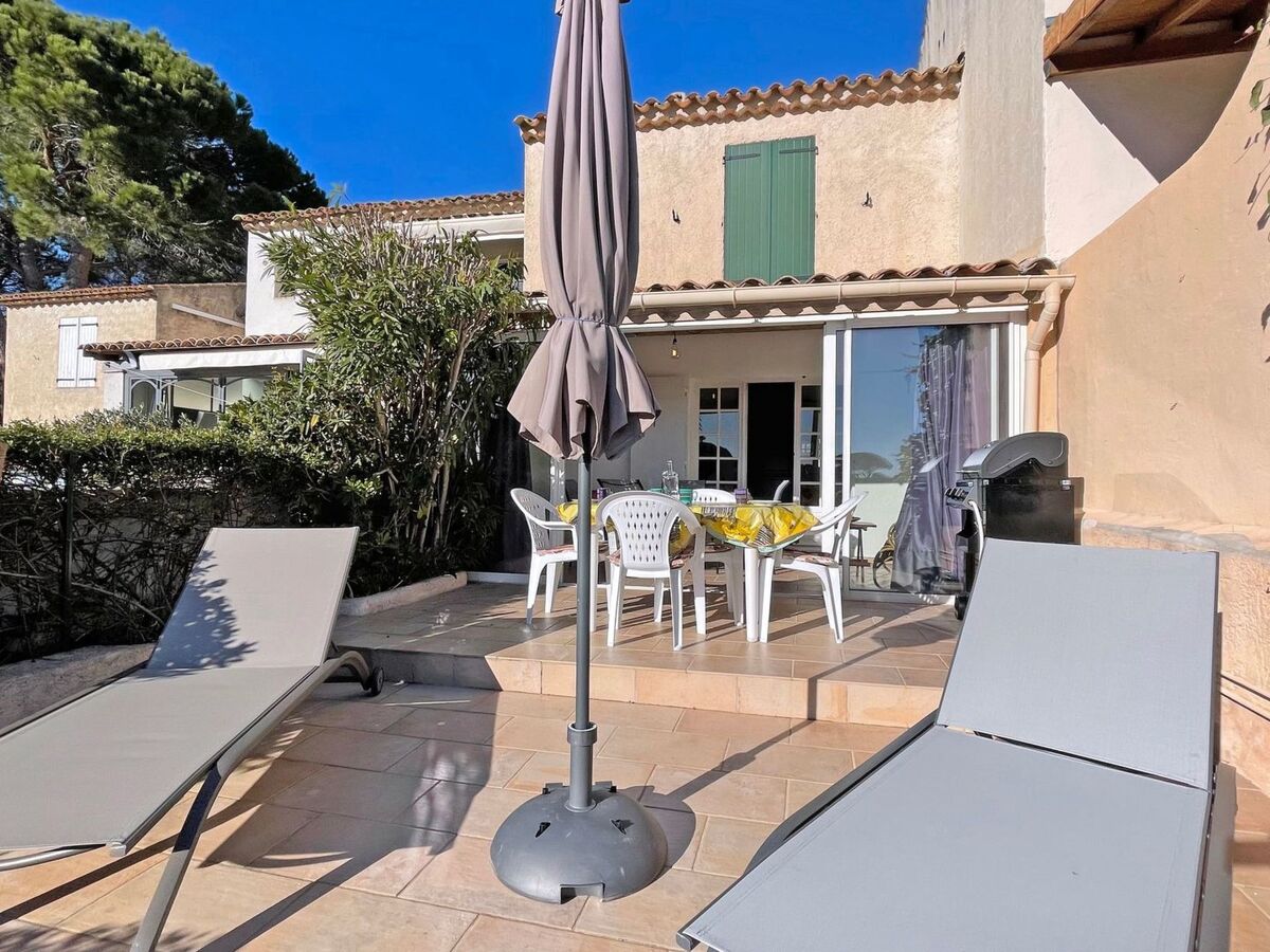 Bastide 2 chambres vue mer à Sainte-Maxime, piscine - Photo 3