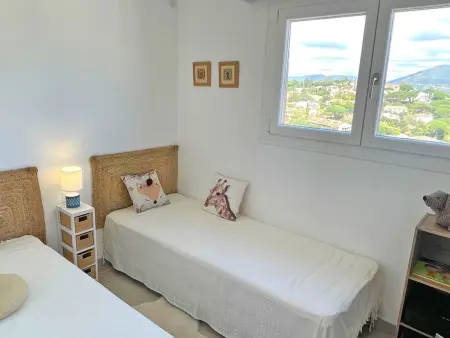 Appartement 4 pers, piscine et vue mer à Plan de la Tour : photo 9
