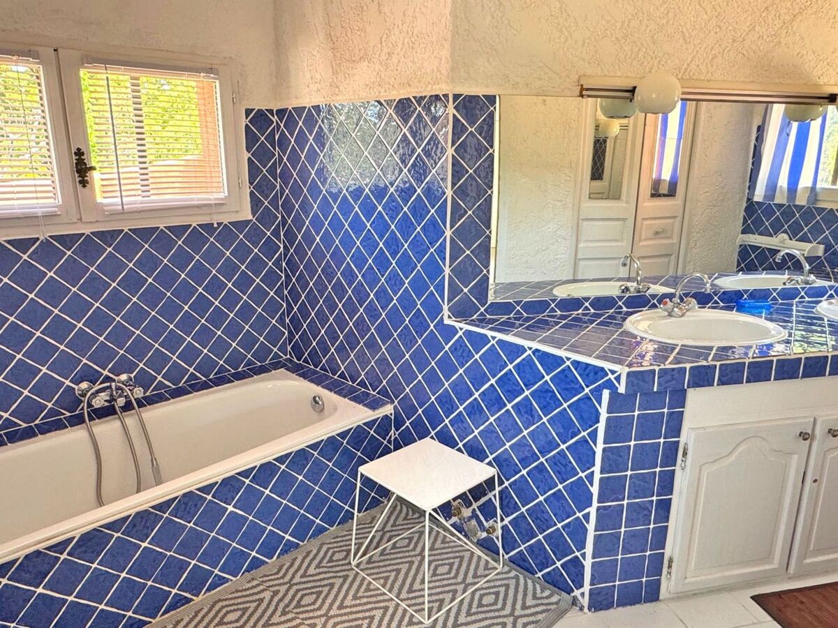 Villa 6 pers avec piscine privée à Plan de la Tour - Photo 11