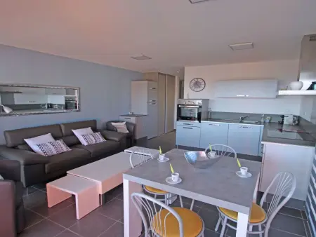 Appart 49m² piscine & vue mer - Plan de la Tour : photo 5